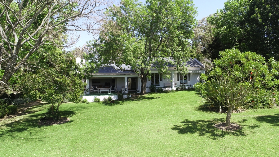 6 Bedroom Property for Sale in Stellenbosch Farms Western Cape